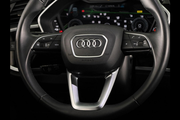 Audi Q3 45 TFSI e S edition 245pk | Trekhaak | Stoelverwarming | Elek. klep | Keyless | ACC | 19inch | S-line Exterieur |