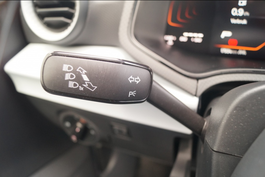 Seat Arona 1.0 EcoTSI 115pk DSG Style -NAVI-LED-ECC-PDC-
