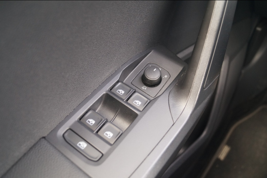 Seat Arona 1.0 EcoTSI 115pk DSG Style -NAVI-LED-ECC-PDC-