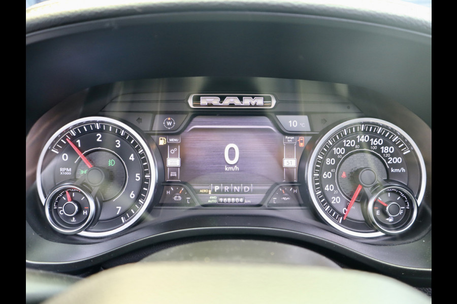 Dodge Ram 1500 5.7 V8 4x4 SPORT MARGE/BTW VRIJ BLACK EDITION