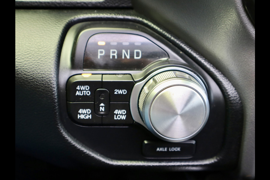 Dodge Ram 1500 5.7 V8 4x4 SPORT MARGE/BTW VRIJ BLACK EDITION