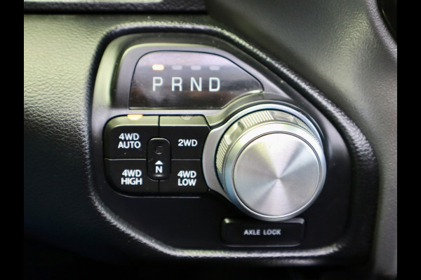 Dodge Ram 1500 5.7 V8 4x4 SPORT MARGE/BTW VRIJ BLACK EDITION