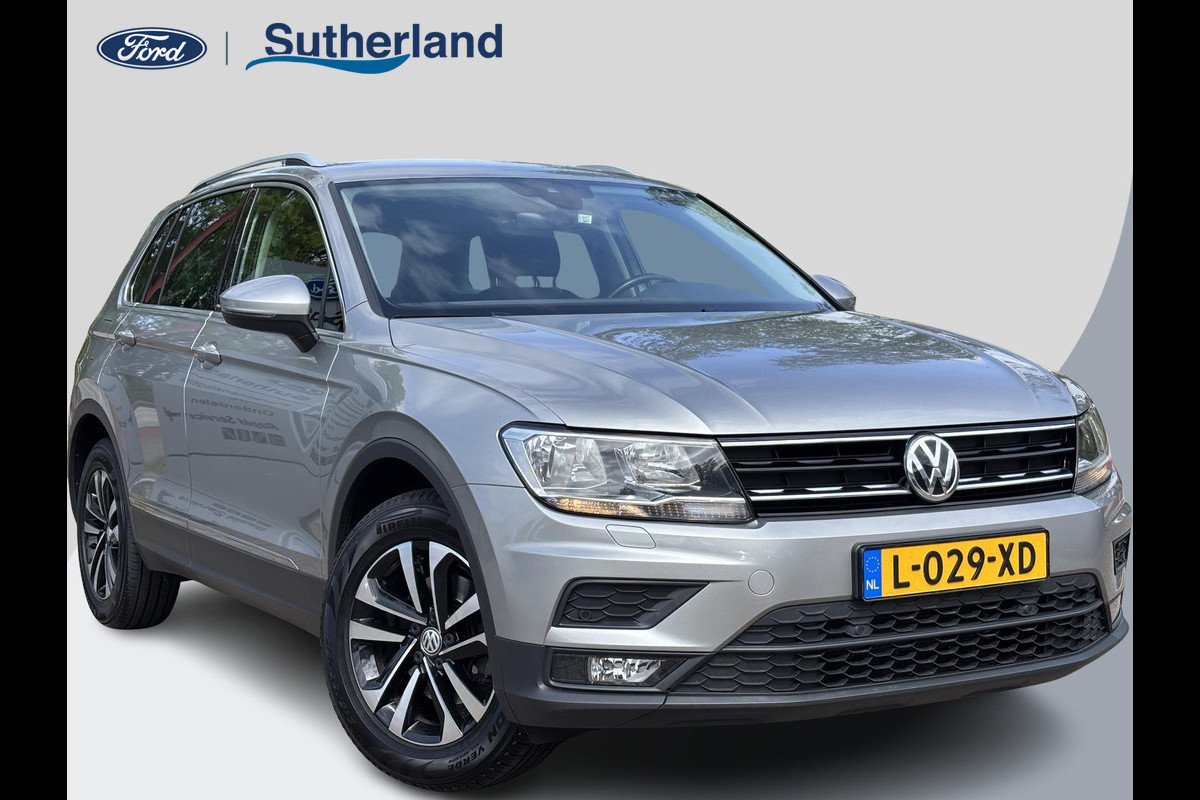 Volkswagen Tiguan 1.5 TSI ACT Highline | 150pk | Trekhaak | Stoelverwarming | Parkeersensoren Voor & Achter | Trekgewicht 1.800kg (geremd)