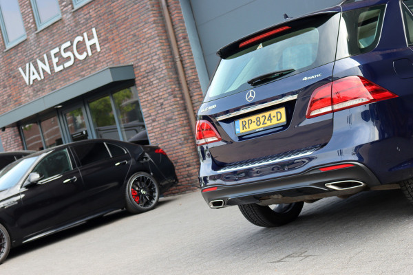 Mercedes-Benz GLE 400 4MATIC AMG Line | Luchtvering | Panoramadak | Trekhaak | Leder | Elek. Stoelen | Surround Camera | Sfeerverlichting | Stoelverwarming | Nightpakket |