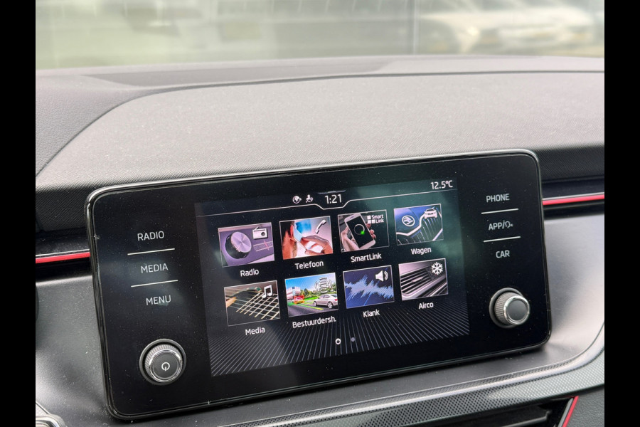 Škoda SCALA 1.0 TSI 110PK DSG SPORT PANO|NAVI|CAMERA|CARPLAY