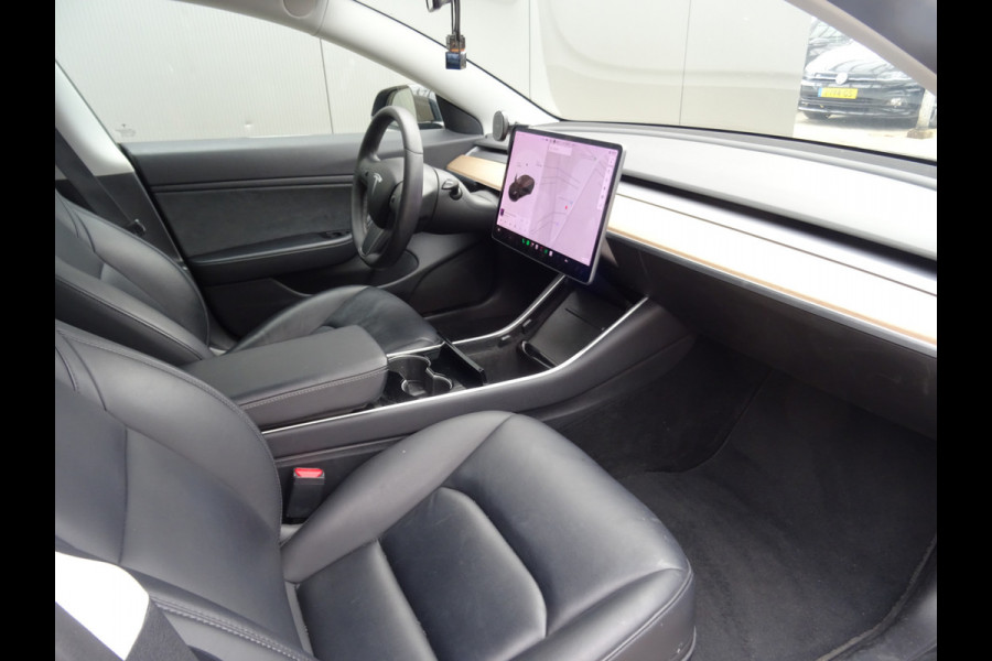 Tesla Model 3 Long Range AWD 75 kWh * BLACKED OUT * 445 KM ACCURANGE !!