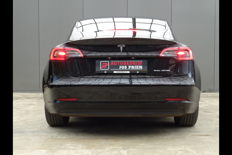 Tesla Model 3 Long Range AWD 75 kWh * BLACKED OUT * 445 KM ACCURANGE !!