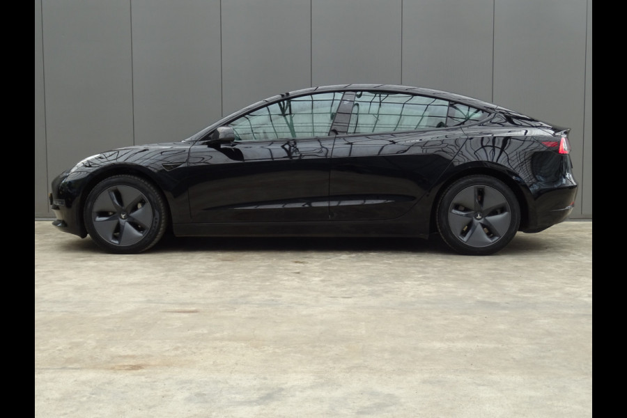 Tesla Model 3 Long Range AWD 75 kWh * BLACKED OUT * 445 KM ACCURANGE !!