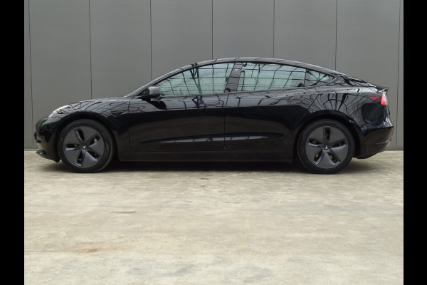 Tesla Model 3 Long Range AWD 75 kWh * BLACKED OUT * 445 KM ACCURANGE !!