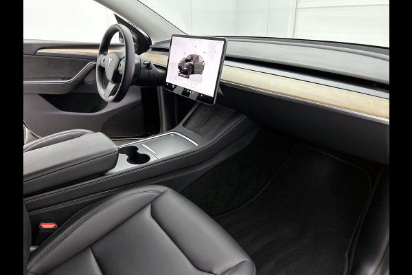 Tesla Model Y Performance AWD 75 kWh (Nederlandse Auto)
