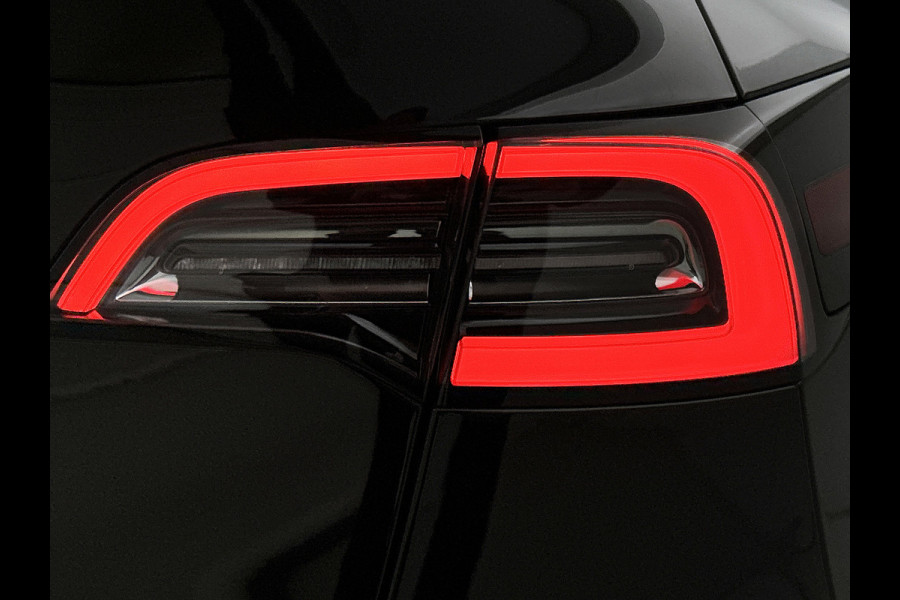 Tesla Model Y Performance AWD 75 kWh (Nederlandse Auto)