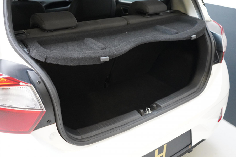 Hyundai i10 1.0 Comfort | Carplay | Cruise control | Airconditioning |