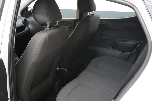 Hyundai i10 1.0 Comfort | Carplay | Cruise control | Airconditioning |