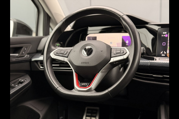 Volkswagen Golf 1.5 eTSI GTI 19'' CarPlay Sfeer Navi ACC Keyless Stuur-/stoelverwarming