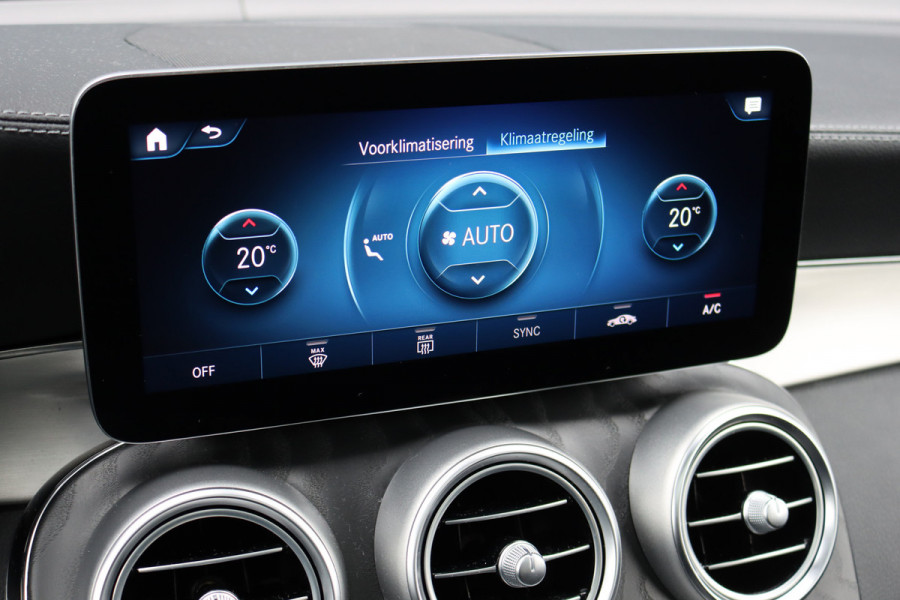 Mercedes-Benz GLC 300e 4MATIC AMG Line Premium+ | Distronic+ | Panoramadak | Burmester | Memory | Trekhaak | Surround Camera | Multibeam LED | Nightpakket | Augmented Reality |