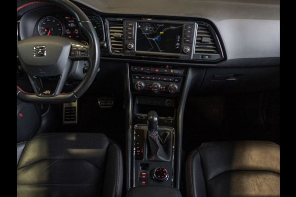 Seat Ateca 150pk / Panoramadak / Achteruitrij camera / Adaptieve cruise control
