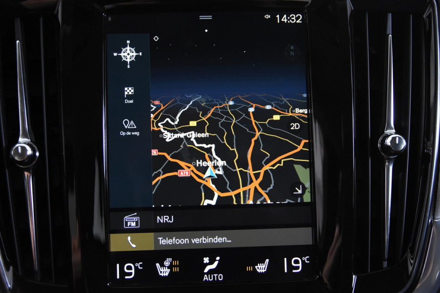 Volvo V90 2.0 B4 Inscription *1ste Eigenaar*Leer*Memory*Trekhaak*