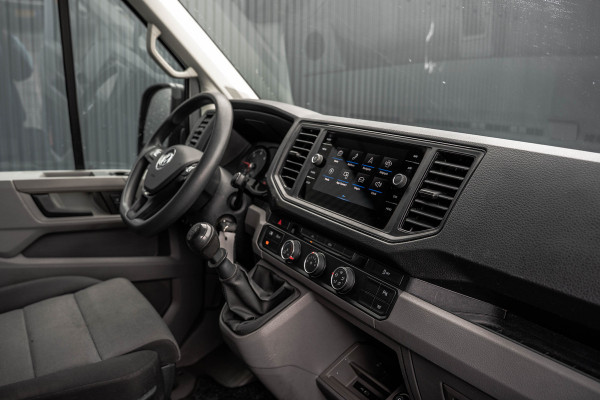 Volkswagen Crafter 2.0 TDI L3H3 | 177 PK | Camera | Carplay | Cruise | Airco | Trekhaak