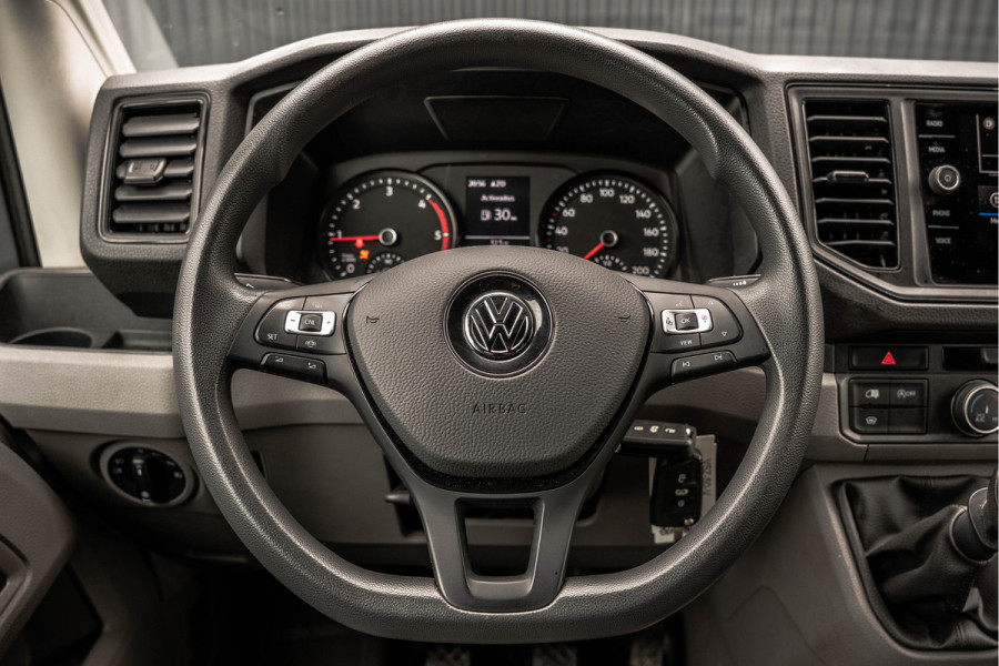Volkswagen Crafter 2.0 TDI L3H3 | 177 PK | Camera | Carplay | Cruise | Airco | Trekhaak