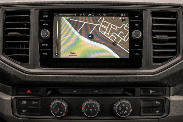 Volkswagen Crafter 2.0 TDI L3H3 | 177 PK | Camera | Carplay | Cruise | Airco | Trekhaak