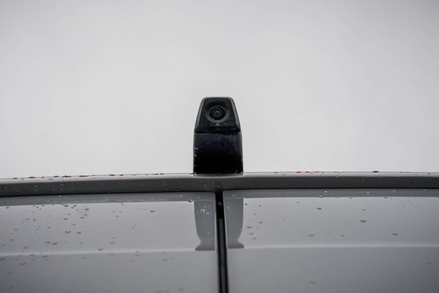 Volkswagen Crafter 2.0 TDI L3H3 | 177 PK | Camera | Carplay | Cruise | Airco | Trekhaak