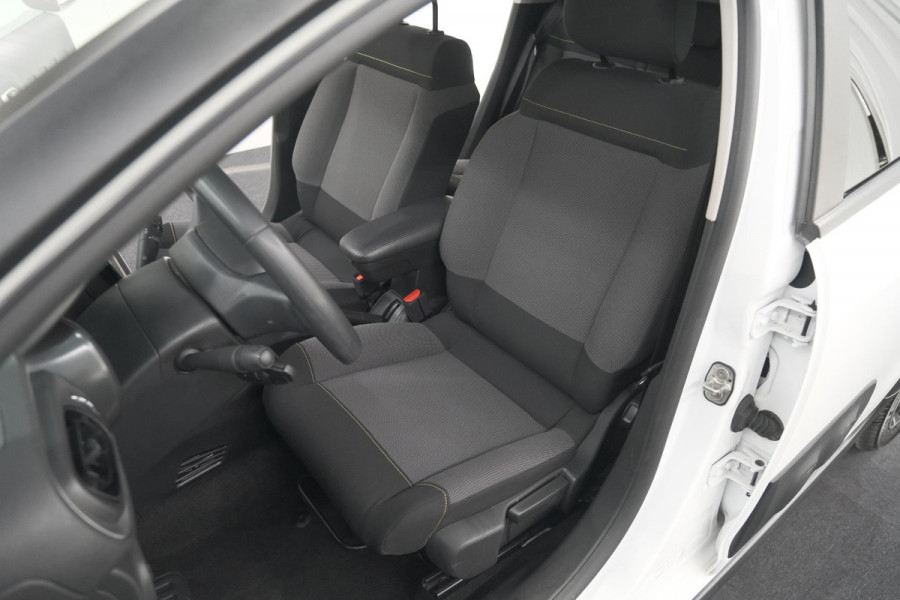 Citroën C3 PureTech 82 Feel Edition | Parkeersensoren | Apple Carplay | Navigatie | Climate Control