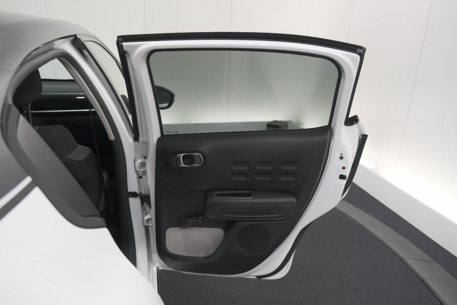 Citroën C3 PureTech 82 Feel Edition | Parkeersensoren | Apple Carplay | Navigatie | Climate Control
