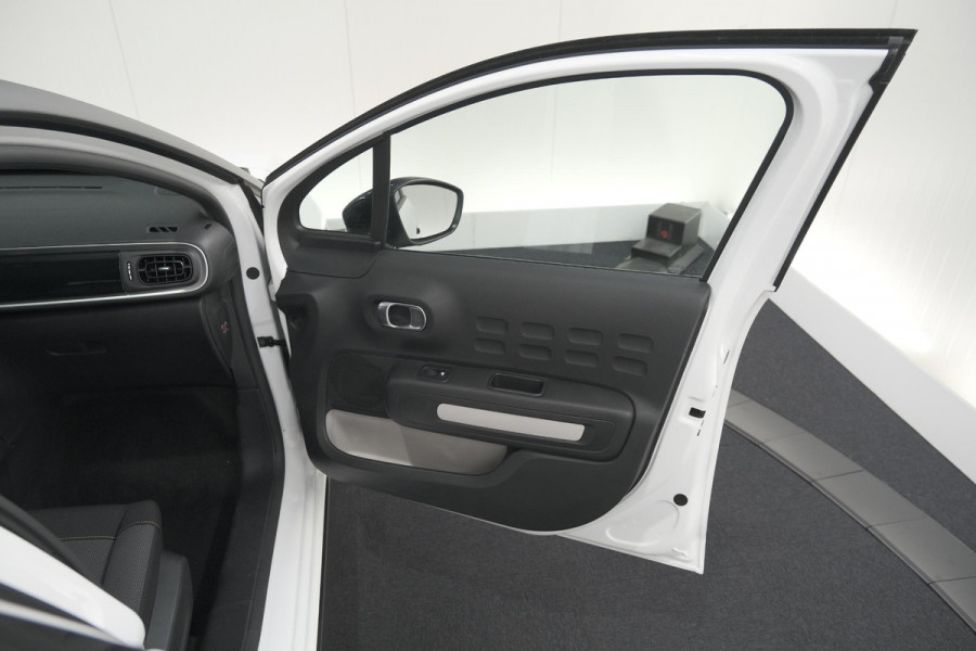 Citroën C3 PureTech 82 Feel Edition | Parkeersensoren | Apple Carplay | Navigatie | Climate Control