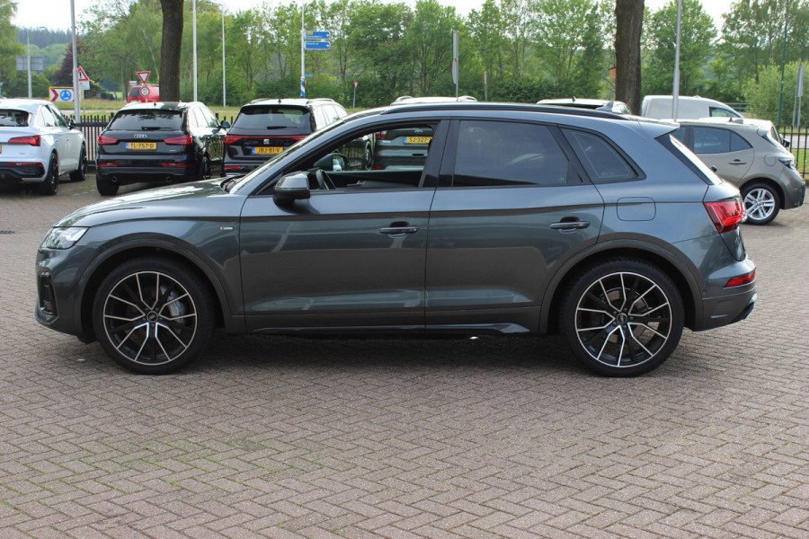 Audi Q5 50 TFSI e S edition NL Auto! / SoH 94,4% / 360Camera / Half leder / 20'' / Adapt.cruise / BTW Auto