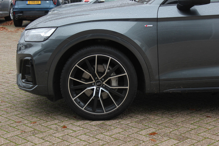 Audi Q5 50 TFSI e S edition NL Auto! / SoH 94,4% / 360Camera / Half leder / 20'' / Adapt.cruise / BTW Auto