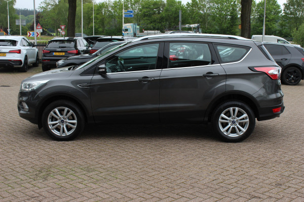 Ford Kuga 1.5 EcoBoost Trend Ultimate / Trekhaak / Navigatie / Parkeerhulp achter / 17'' / Bluetooth / Cruise Control