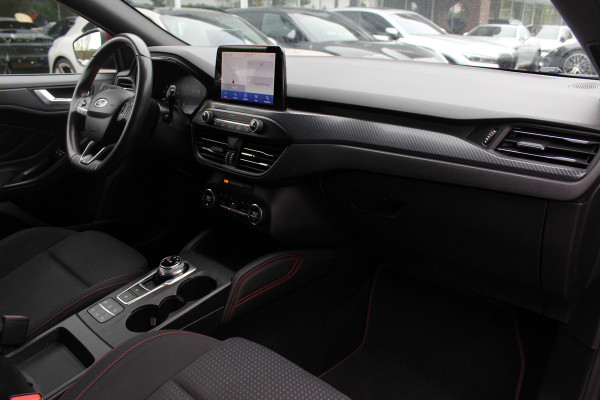 Ford Focus 1.0 EcoBoost Titanium Business / Camera / Head-up / CarPlay / Keyless / 18'' / Navigatie / Dodehoek / DAB / ACC