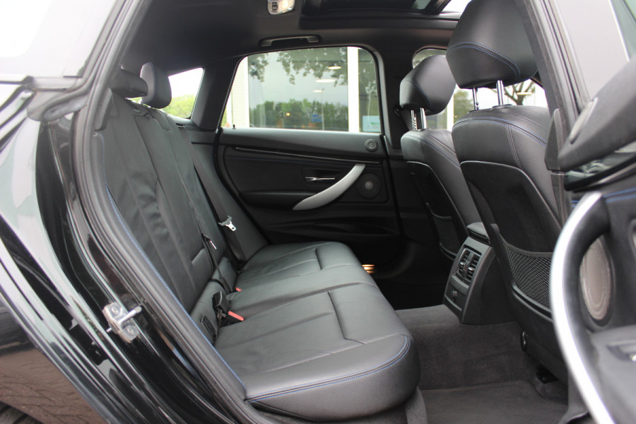 BMW 3-serie Gran Turismo 330i High Executive Ed. M Sport / Panoramadak / Head-up / 360Camera / Harman Kardon / Leder / 18'' / Keyless / Navigatie / DAB / Stoelverwarming / Cruise Control
