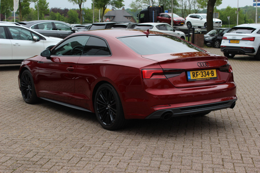 Audi A5 Coupé 2.0 TFSI ultra Launch Edition / Trekhaak / Camera / Leder&Alcantara / 19'' / Navigatie / LED / Cruise Control