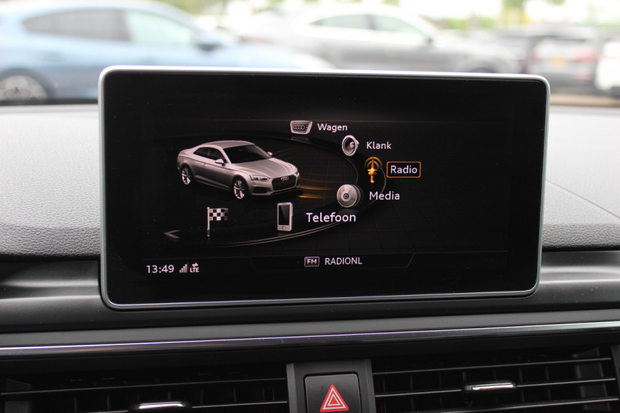 Audi A5 Coupé 2.0 TFSI ultra Launch Edition / Trekhaak / Camera / Leder&Alcantara / 19'' / Navigatie / LED / Cruise Control