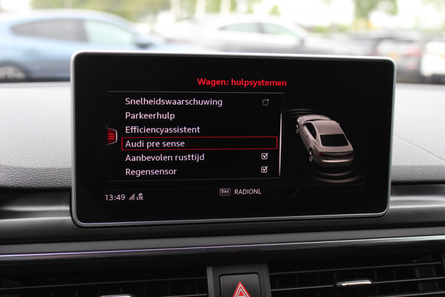 Audi A5 Coupé 2.0 TFSI ultra Launch Edition / Trekhaak / Camera / Leder&Alcantara / 19'' / Navigatie / LED / Cruise Control