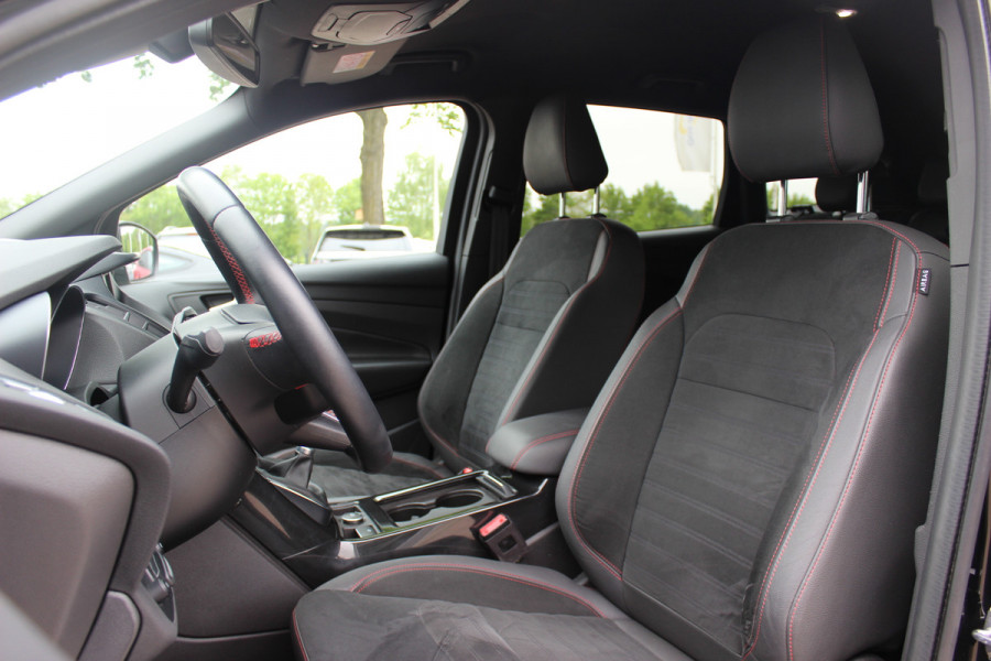Ford Kuga 1.5 EcoBoost ST Line / Trekhaak / Camera / Sony Audio / CarPlay / 18'' / Stoel+Stuurverwarming / DAB / Xenon / Cruise Control / Getint glas
