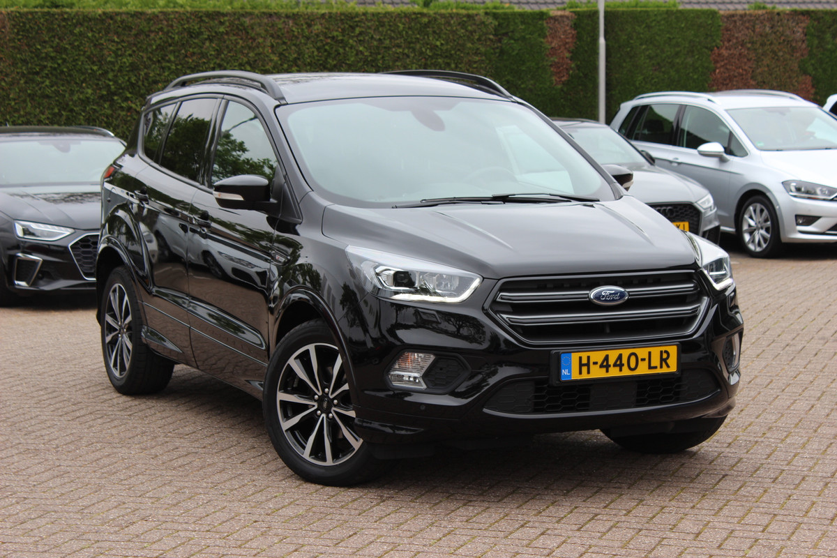Ford Kuga 1.5 EcoBoost ST Line / Trekhaak / Camera / Sony Audio / CarPlay / 18'' / Stoel+Stuurverwarming / DAB / Xenon / Cruise Control / Getint glas