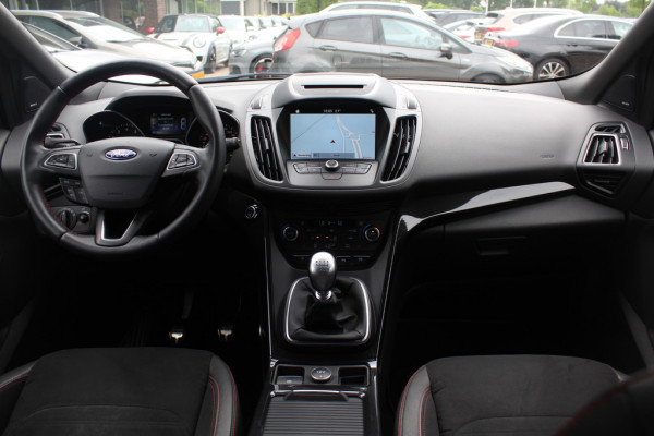 Ford Kuga 1.5 EcoBoost ST Line / Trekhaak / Camera / Sony Audio / CarPlay / 18'' / Stoel+Stuurverwarming / DAB / Xenon / Cruise Control / Getint glas