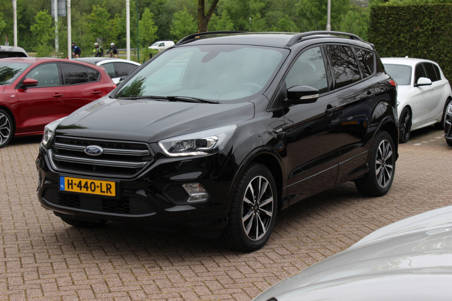Ford Kuga 1.5 EcoBoost ST Line / Trekhaak / Camera / Sony Audio / CarPlay / 18'' / Stoel+Stuurverwarming / DAB / Xenon / Cruise Control / Getint glas