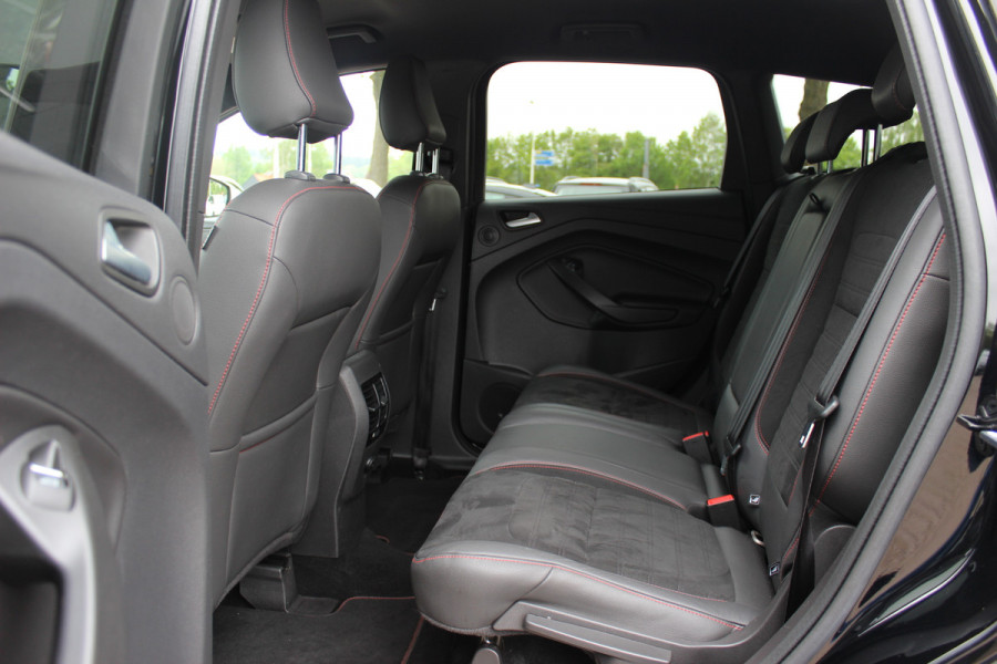 Ford Kuga 1.5 EcoBoost ST Line / Trekhaak / Camera / Sony Audio / CarPlay / 18'' / Stoel+Stuurverwarming / DAB / Xenon / Cruise Control / Getint glas