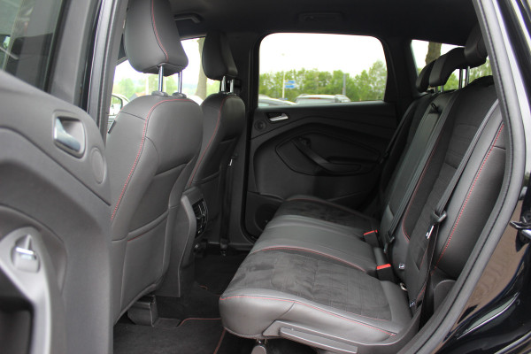 Ford Kuga 1.5 EcoBoost ST Line / Trekhaak / Camera / Sony Audio / CarPlay / 18'' / Stoel+Stuurverwarming / DAB / Xenon / Cruise Control / Getint glas