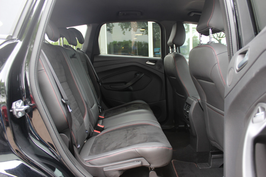 Ford Kuga 1.5 EcoBoost ST Line / Trekhaak / Camera / Sony Audio / CarPlay / 18'' / Stoel+Stuurverwarming / DAB / Xenon / Cruise Control / Getint glas