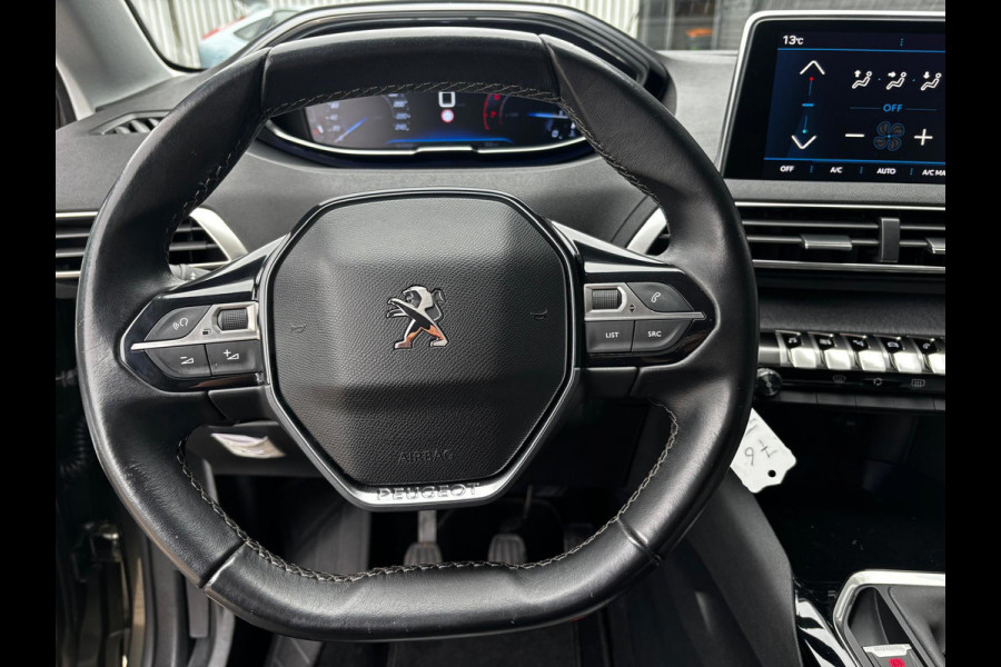 Peugeot 5008 1.2 PureTech Allure | CAMERA | CARPLAY | 7 PERSOONS | LEDER | TREKHAAK | NAP | NWE APK
