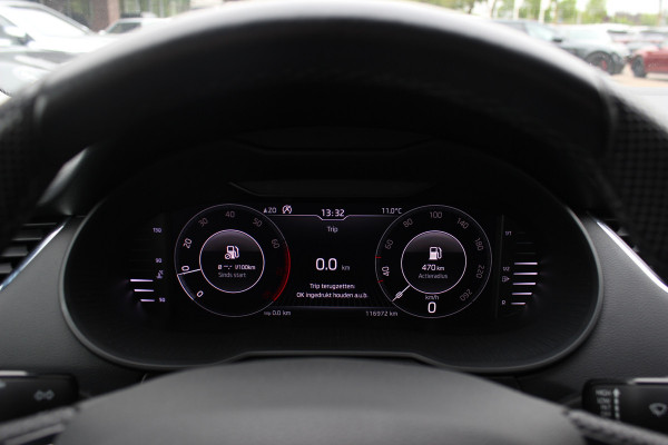 Škoda Octavia Combi 1.0 TSI Greentech Business Edition / Trekhaak / Virtual Cockpit / CarPlay / Parkeerhulp V+A / 16'' / Stoelverwarming / DAB / Cruise Control / Elektr. achterklep