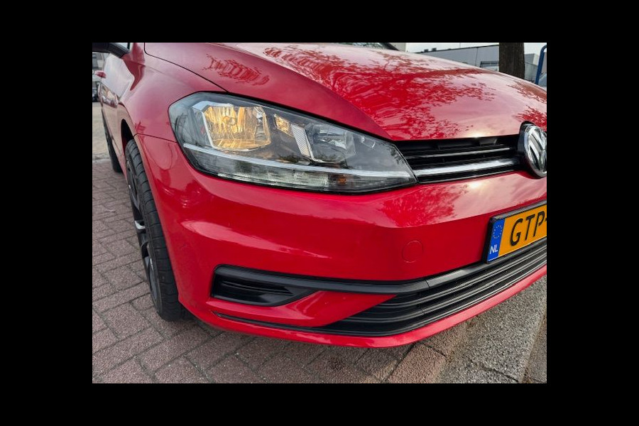 Volkswagen Golf 1.0 TSI 5deurs Sport Trendline Airco,Navigatie,Two Tone Nette Auto