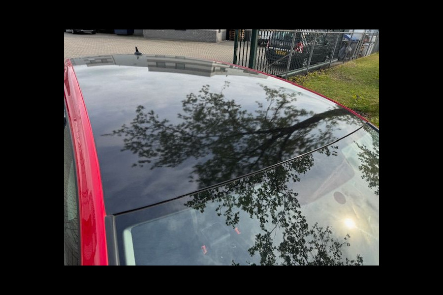 Volkswagen Golf 1.0 TSI 5deurs Sport Trendline Airco,Navigatie,Two Tone Nette Auto