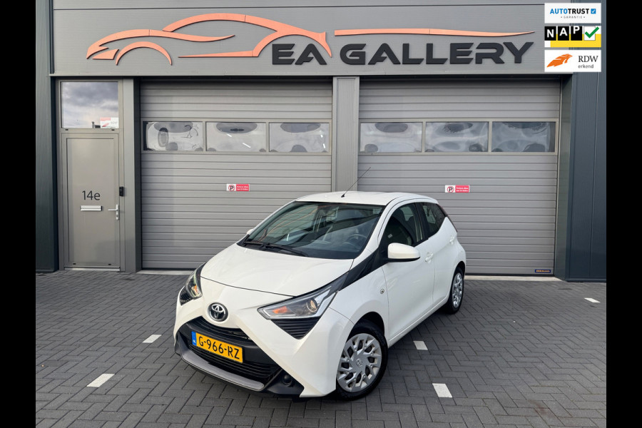 Toyota Aygo 1.0 VVT-i x-play limited APK NAP Camera Airco