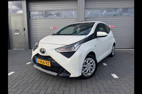 Toyota Aygo 1.0 VVT-i x-play limited APK NAP Camera Airco
