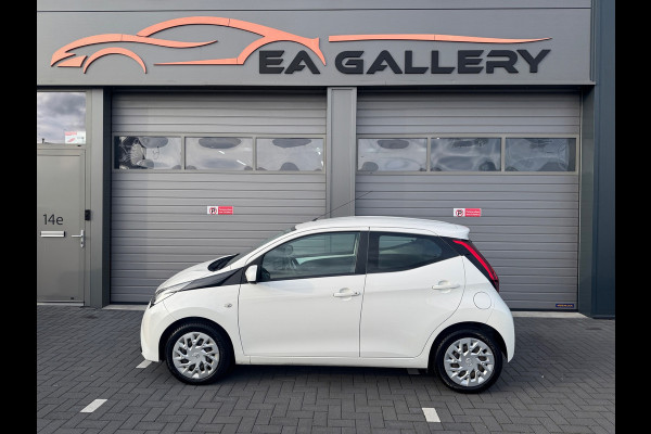 Toyota Aygo 1.0 VVT-i x-play limited APK NAP Camera Airco